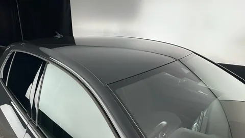 VOLKSWAGEN GOLF 1.5 TSI R-Line