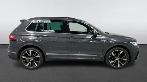 VOLKSWAGEN TIGUAN 2.0 TDI R-Line DSG