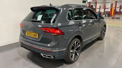 VOLKSWAGEN TIGUAN 2.0 TDI R-Line DSG
