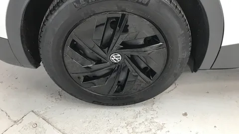 VOLKSWAGEN ID.4 109kW Life Pure 52kWh Auto