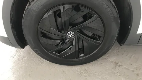 VOLKSWAGEN ID.4 109kW Life Pure 52kWh Auto