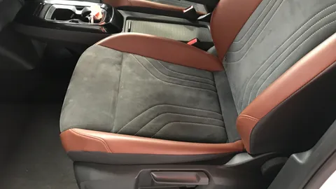 VOLKSWAGEN ID.4 109kW Life Pure 52kWh Auto