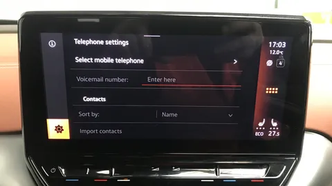 VOLKSWAGEN ID.4 109kW Life Pure 52kWh Auto