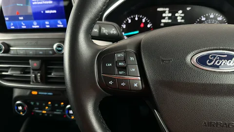 FORD FOCUS 1.0 EcoBoost 125 Titanium