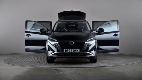 Nissan Qashqai 1.3 DiG-T MH 158 N-Connecta [Glass Rf] Xtronic