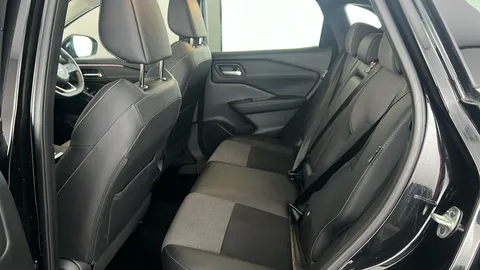 Nissan Qashqai 1.3 DiG-T MH 158 N-Connecta [Glass Rf] Xtronic