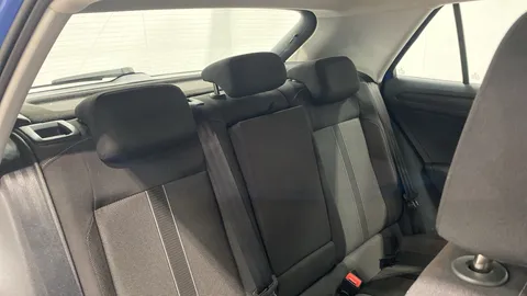 VOLKSWAGEN T-ROC 1.0 TSI Life