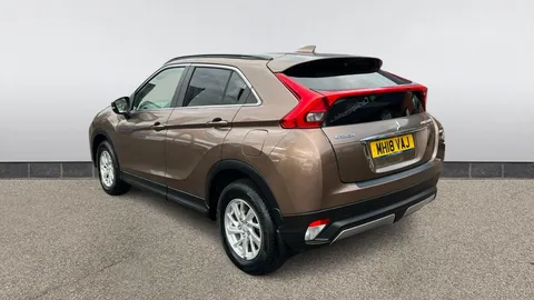 MITSUBISHI ECLIPSE CROSS 1.5 2