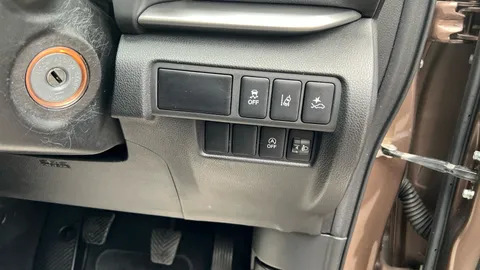 MITSUBISHI ECLIPSE CROSS 1.5 2