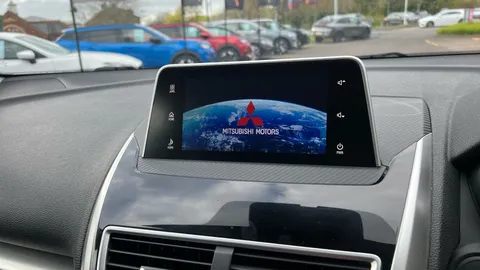 MITSUBISHI ECLIPSE CROSS 1.5 2