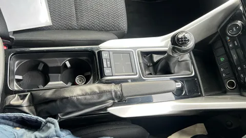 MITSUBISHI ECLIPSE CROSS 1.5 2