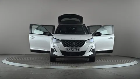 Peugeot 2008 1.2 PureTech 130 GT EAT8