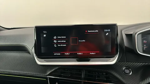 Peugeot 2008 1.2 PureTech 130 GT EAT8