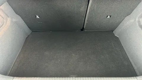 Peugeot 208 1.2 PureTech 100 Allure