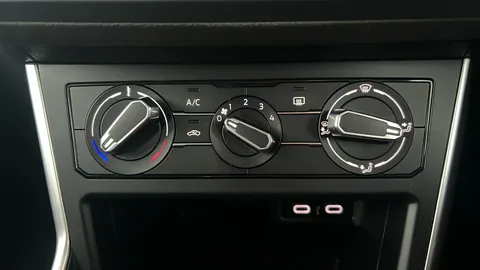 Volkswagen Polo 1.0 Life