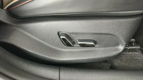 BYD DOLPHIN 150kW Comfort 60.4kWh Auto