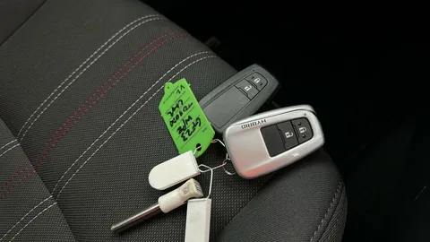 TOYOTA C-HR 1.8 Hybrid GR Sport CVT