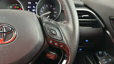 TOYOTA C-HR 1.8 Hybrid GR Sport CVT