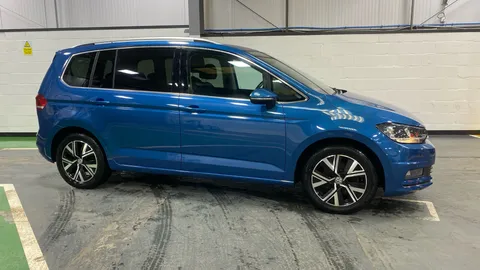 Volkswagen Touran 1.5 TSI EVO SEL DSG [7 Seats]