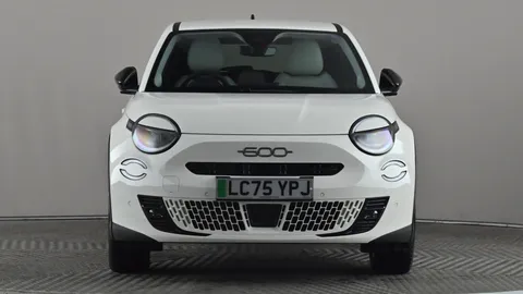 FIAT 600 115kW La Prima 54kWh Auto