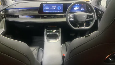 Omoda                     5 150KW Noble 61kWh Auto