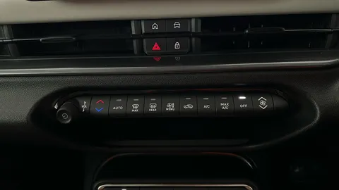 FIAT 600 115kW La Prima 54kWh Auto