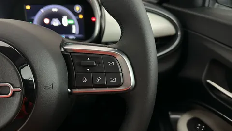 FIAT 600 115kW La Prima 54kWh Auto