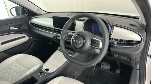 FIAT 600 115kW La Prima 54kWh Auto