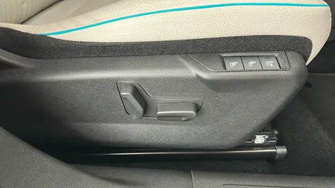 FIAT 600 115kW La Prima 54kWh Auto