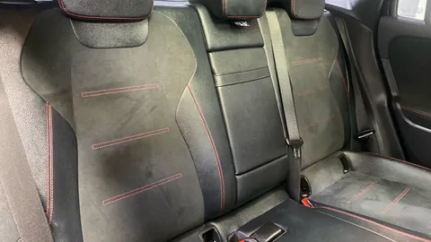 Mercedes-Benz Eqa EQA 300 4M 168kW AMG Line Premium 66.5kWh Auto