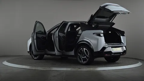 Peugeot 3008 157kW GT 73kWh Auto