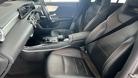MERCEDES-BENZ CLA CLA 250e AMG Line Premium + Night Ed Tip Auto