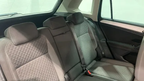 VOLKSWAGEN TIGUAN 2.0 TDi 150 SE Nav DSG