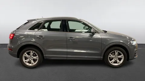 AUDI Q3 1.4T FSI SE S Tronic