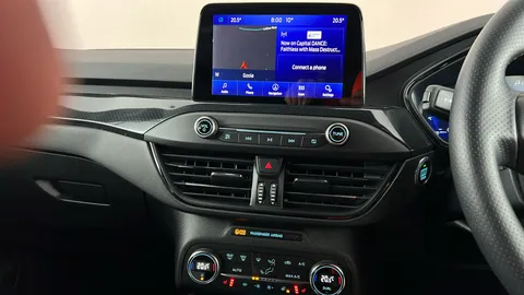 FORD FOCUS 1.0 EcoBoost Hybrid mHEV 125 ST-Line X Edition