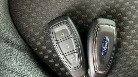 FORD FOCUS 1.0 EcoBoost Hybrid mHEV 125 ST-Line X Edition