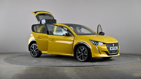 Peugeot 208 1.2 PureTech 130 GT Premium EAT8