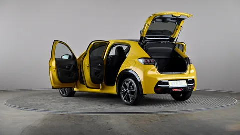 Peugeot 208 1.2 PureTech 130 GT Premium EAT8