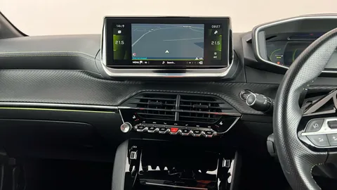 Peugeot 208 1.2 PureTech 130 GT Premium EAT8