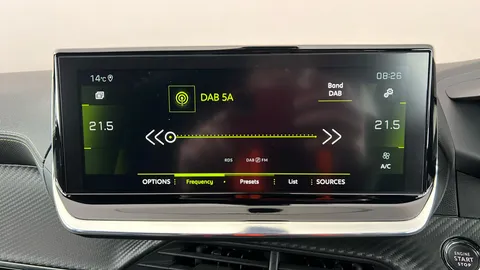 Peugeot 208 1.2 PureTech 130 GT Premium EAT8