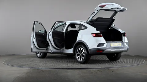 RENAULT ARKANA 1.3 TCe Mild Hybrid 140 Iconic EDC