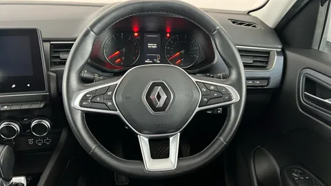 RENAULT ARKANA 1.3 TCe Mild Hybrid 140 Iconic EDC