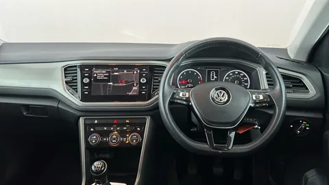 Volkswagen T-Roc 1.0 TSI SE
