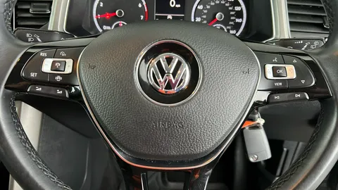 Volkswagen T-Roc 1.0 TSI SE