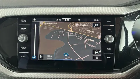 VOLKSWAGEN T-CROSS 1.0 TSI 110 Move DSG