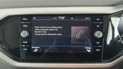 VOLKSWAGEN T-CROSS 1.0 TSI 110 Move DSG