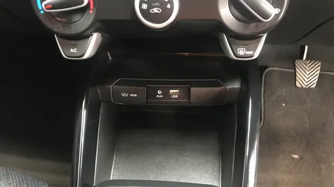 KIA STONIC 1.0T GDi Maxx