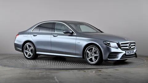 MERCEDES-BENZ E CLASS E300de AMG Line Premium 9G-Tronic