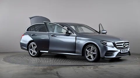 MERCEDES-BENZ E CLASS E300de AMG Line Premium 9G-Tronic