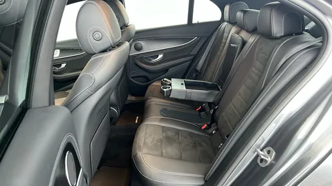 MERCEDES-BENZ E CLASS E300de AMG Line Premium 9G-Tronic